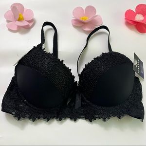 NWT Bra- Black color- Cup B- Size 36/80